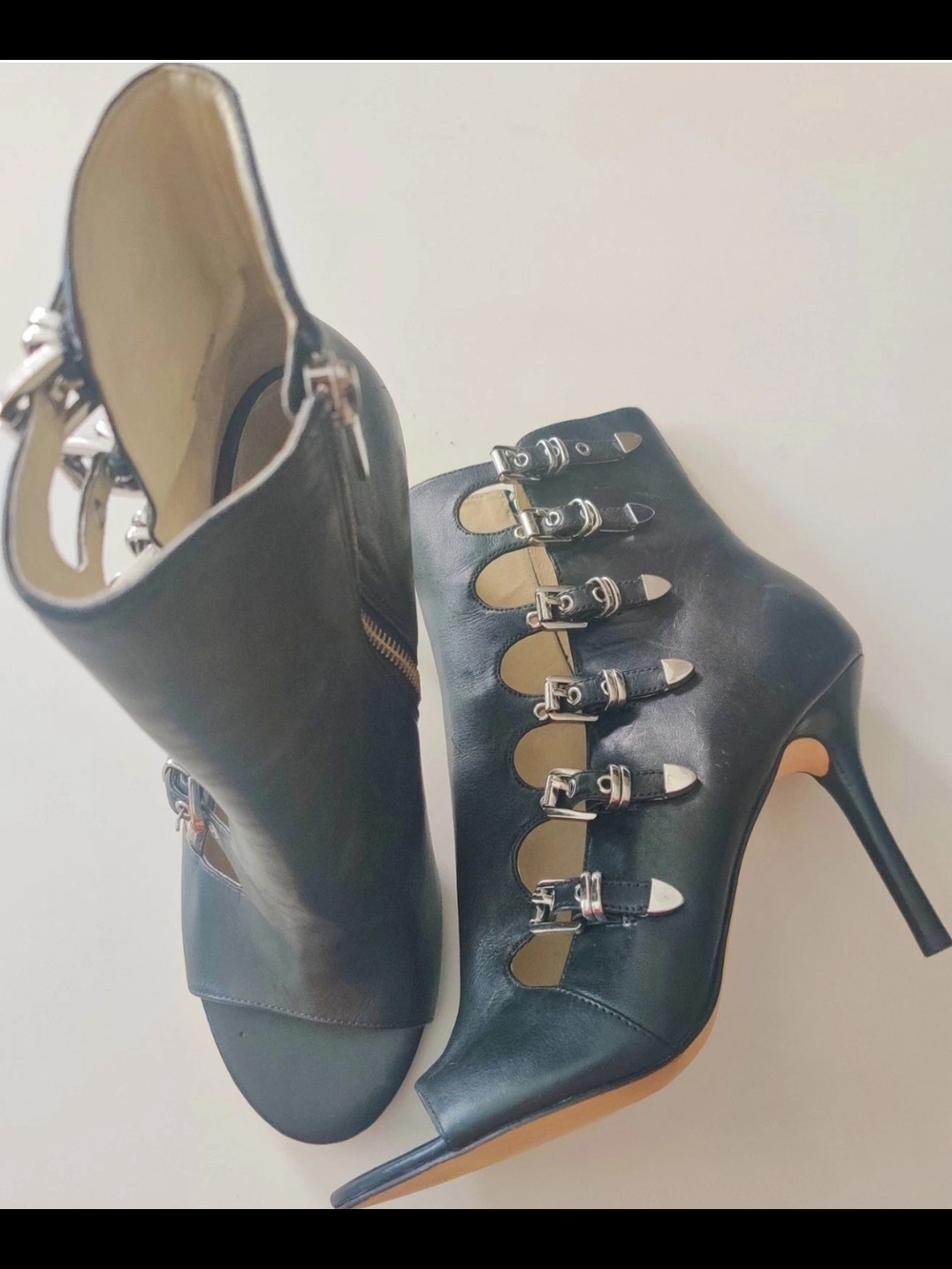 Michael Kors Cassie Womens 8 1/2 M Black Leather Bootie Stilettos Heels New